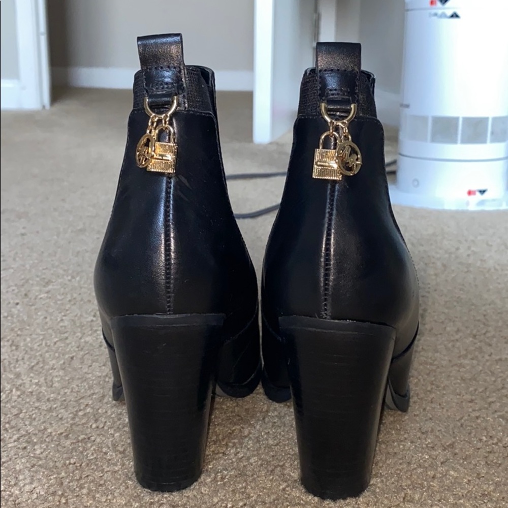 MK BOOTIES - Picture 5 of 12